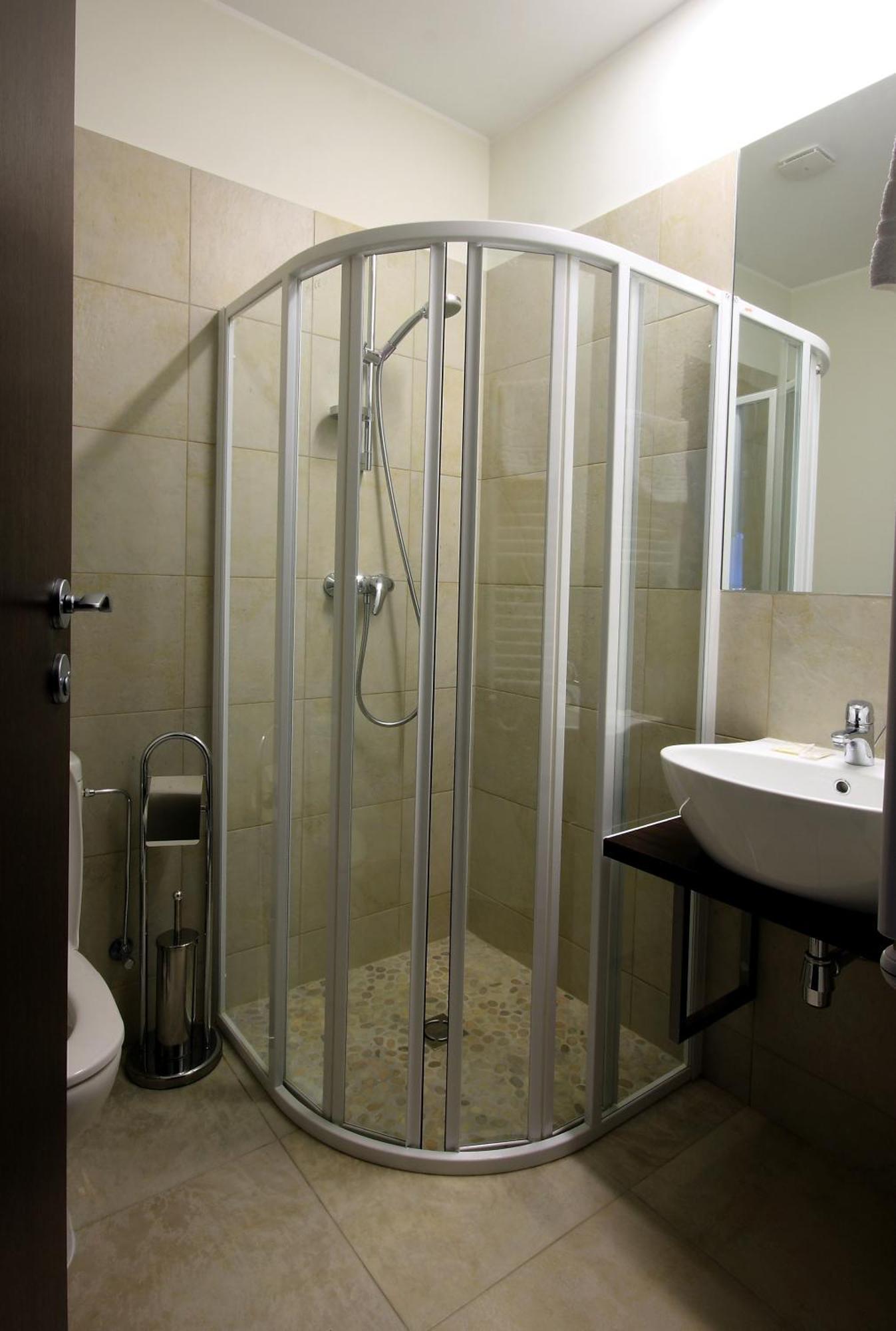 Rezidencija Grizulo Ratai Guest House Sasnava Ngoại thất bức ảnh