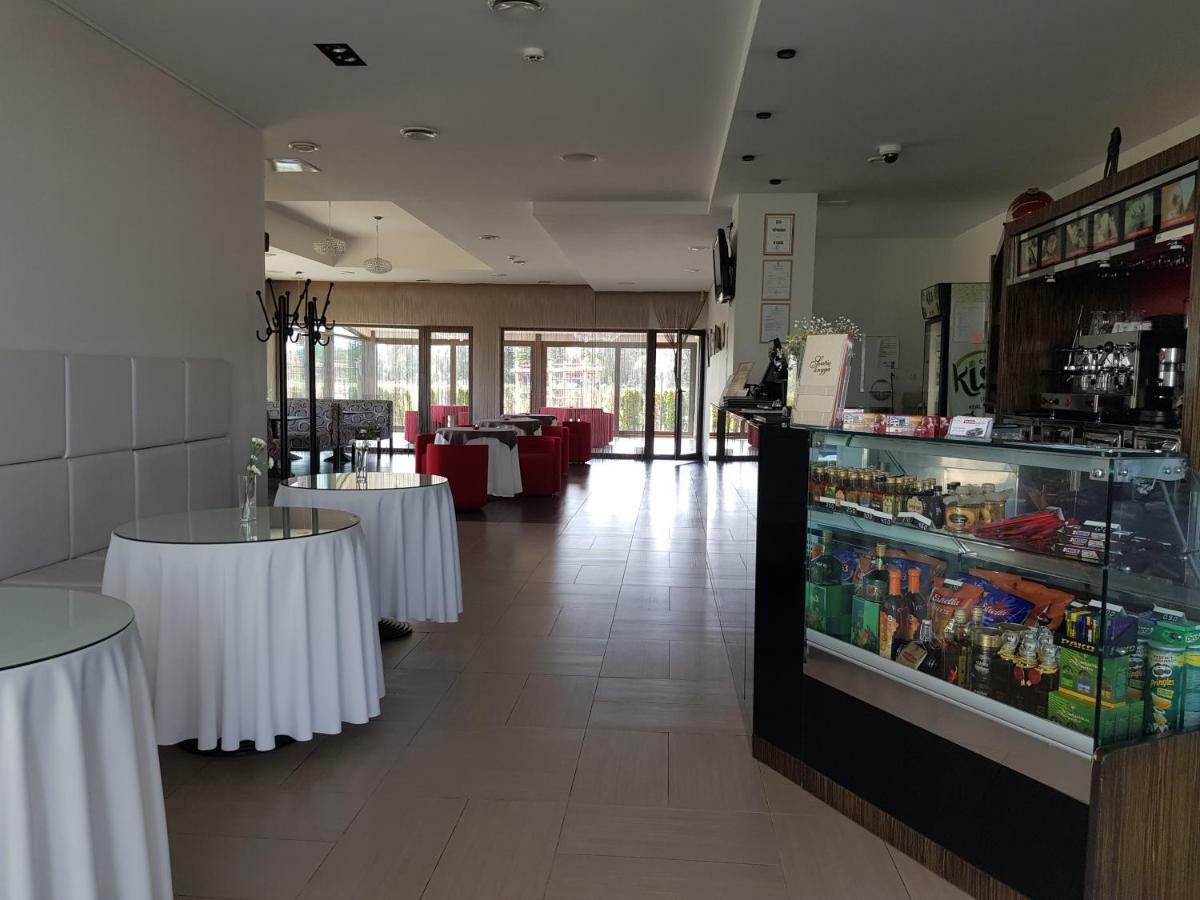 Rezidencija Grizulo Ratai Guest House Sasnava Ngoại thất bức ảnh